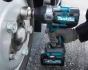 Аккумуляторный ударный гайковерт Makita TW001GM201
