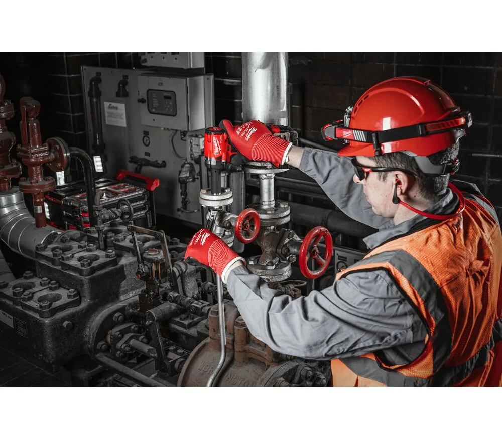 Гайковерт Milwaukee M18 FIW2P12-502X 4933478447 (с 2-мя АКБ, кейс) — фото 9 из 12