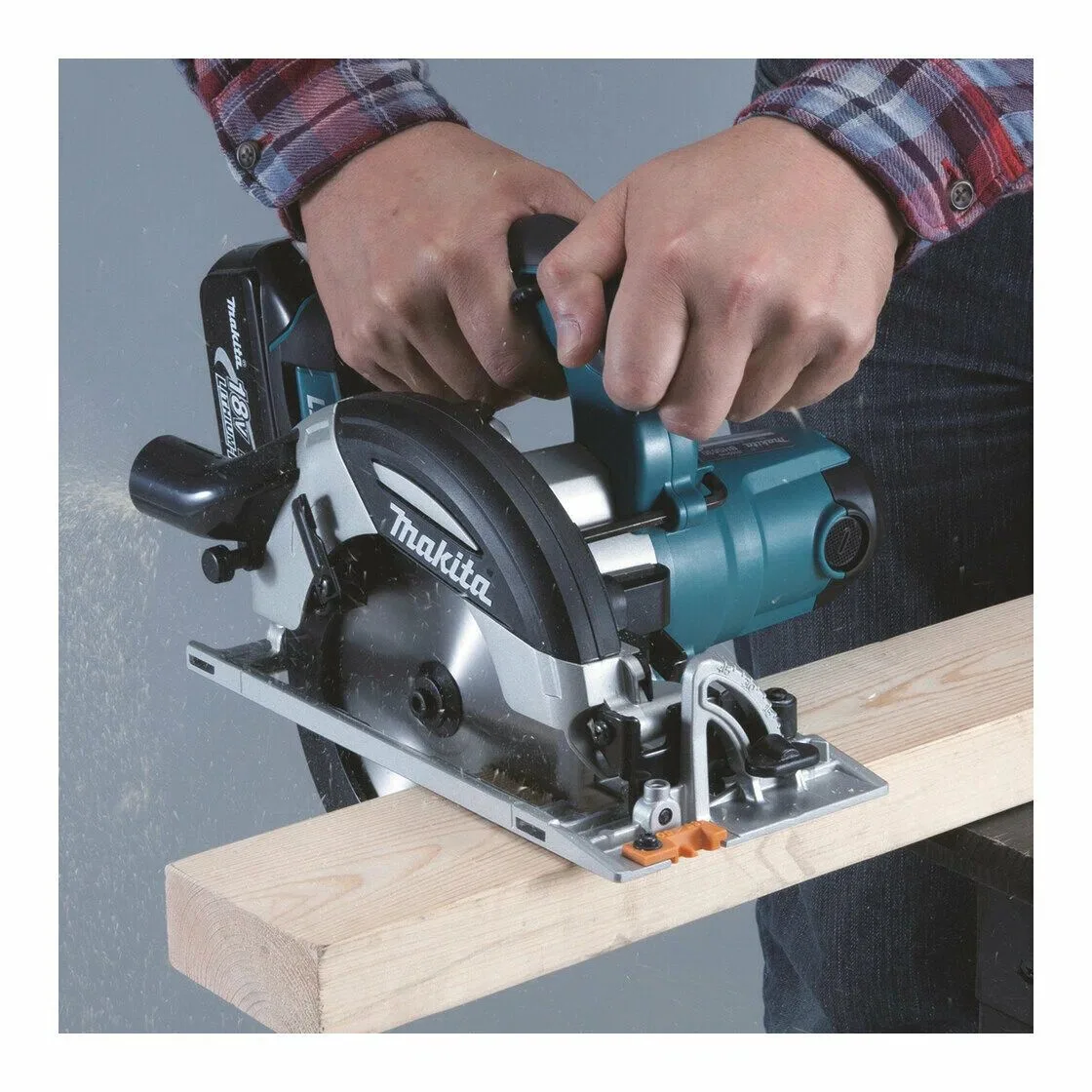 Аккумуляторная циркулярная пила MAKITA DHS630RTJ 165мм 18В 2x5Ач — фото 7 из 7