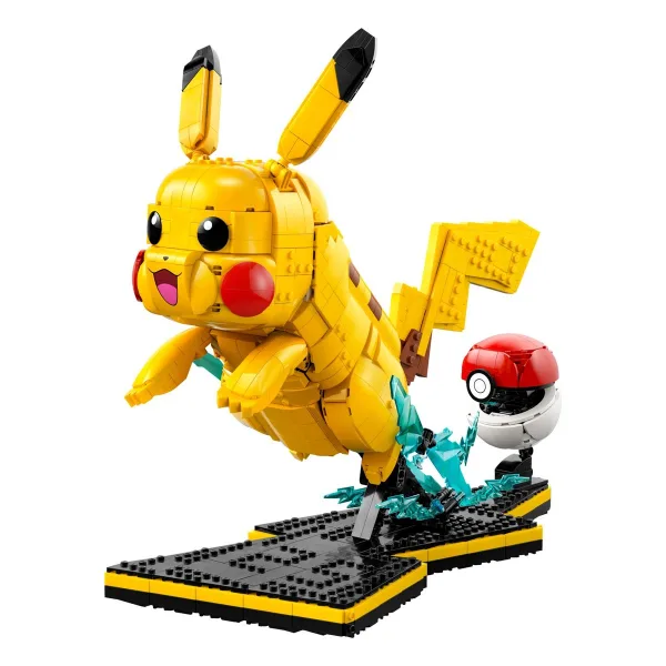 Конструктор LEGO Pokémon Pikachu and Poké Ball 72152, 2050 деталей