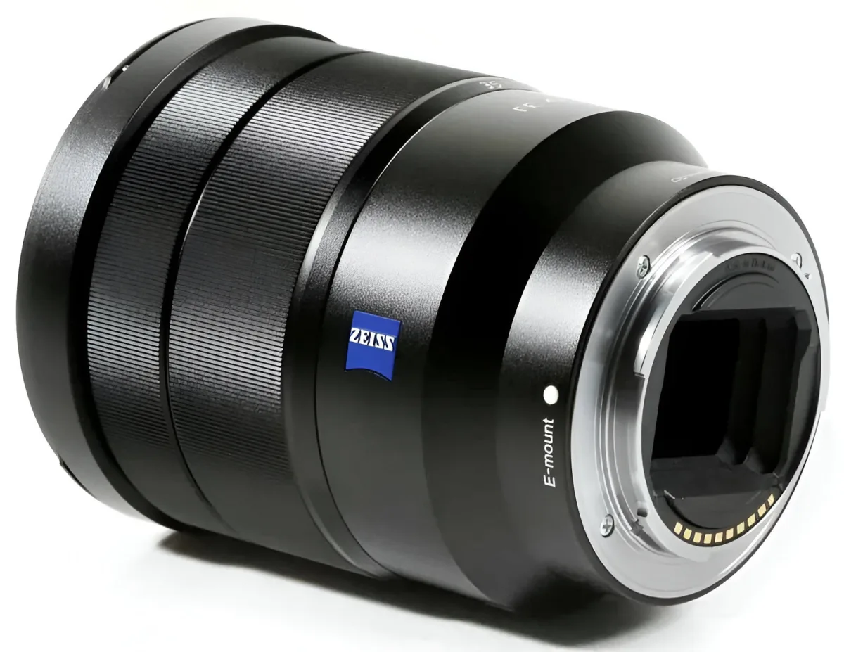 Объектив Sony Carl Zeiss Vario-Tessar T FE 16-35mm f/4 ZA OSS (SEL1635Z) — фото 3 из 3