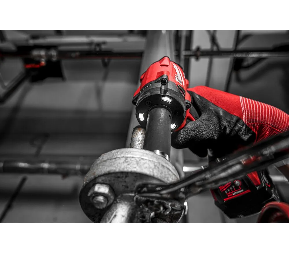 Гайковерт Milwaukee M18 FIW2P12-502X 4933478447 (с 2-мя АКБ, кейс) — фото 11 из 12