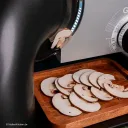 Ломтерезка бытовая GRAEF SKS 720 серебристая
