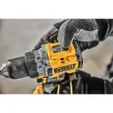 Аккумуляторная безударная бесщеточная дрель-шуруповерт DEWALT DCD800NT, 18 В, без аккумулятора и зу (DCD800NT-XJ)