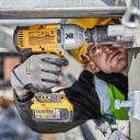 Аккумуляторный гайковерт DeWALT DCF897NT