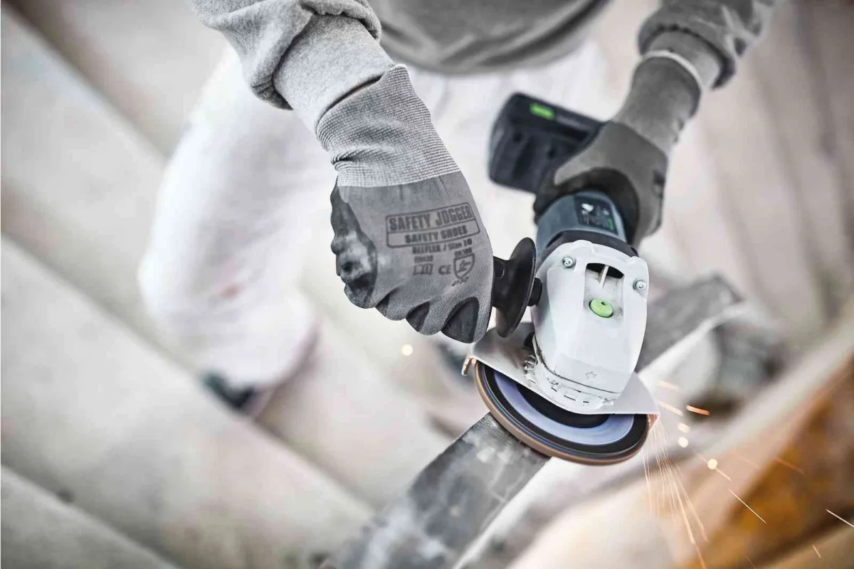 Аккумуляторная угловая шлифмашина Festool AGC 18-125 EB-Basic 576825 — фото 7 из 8