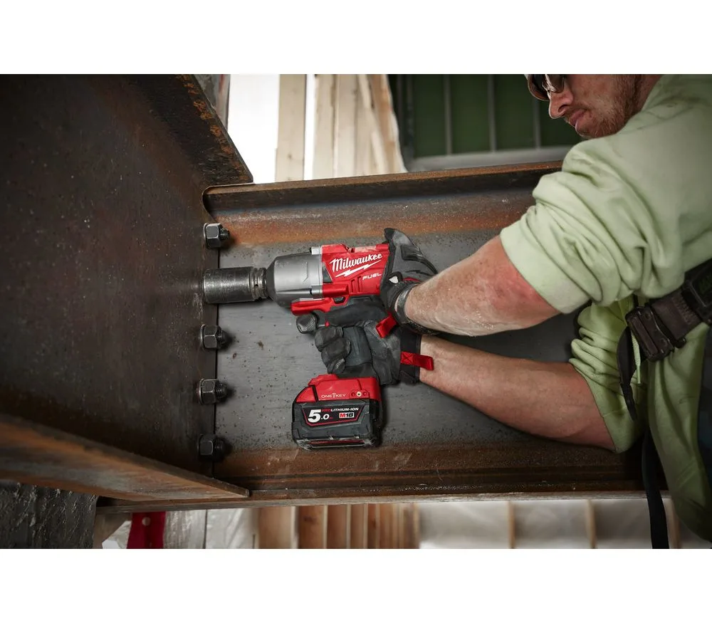 Аккумуляторный импульсный гайковерт Milwaukee M18 ONEFHIWF12-0X FUEL 4933459726 — фото 7 из 9