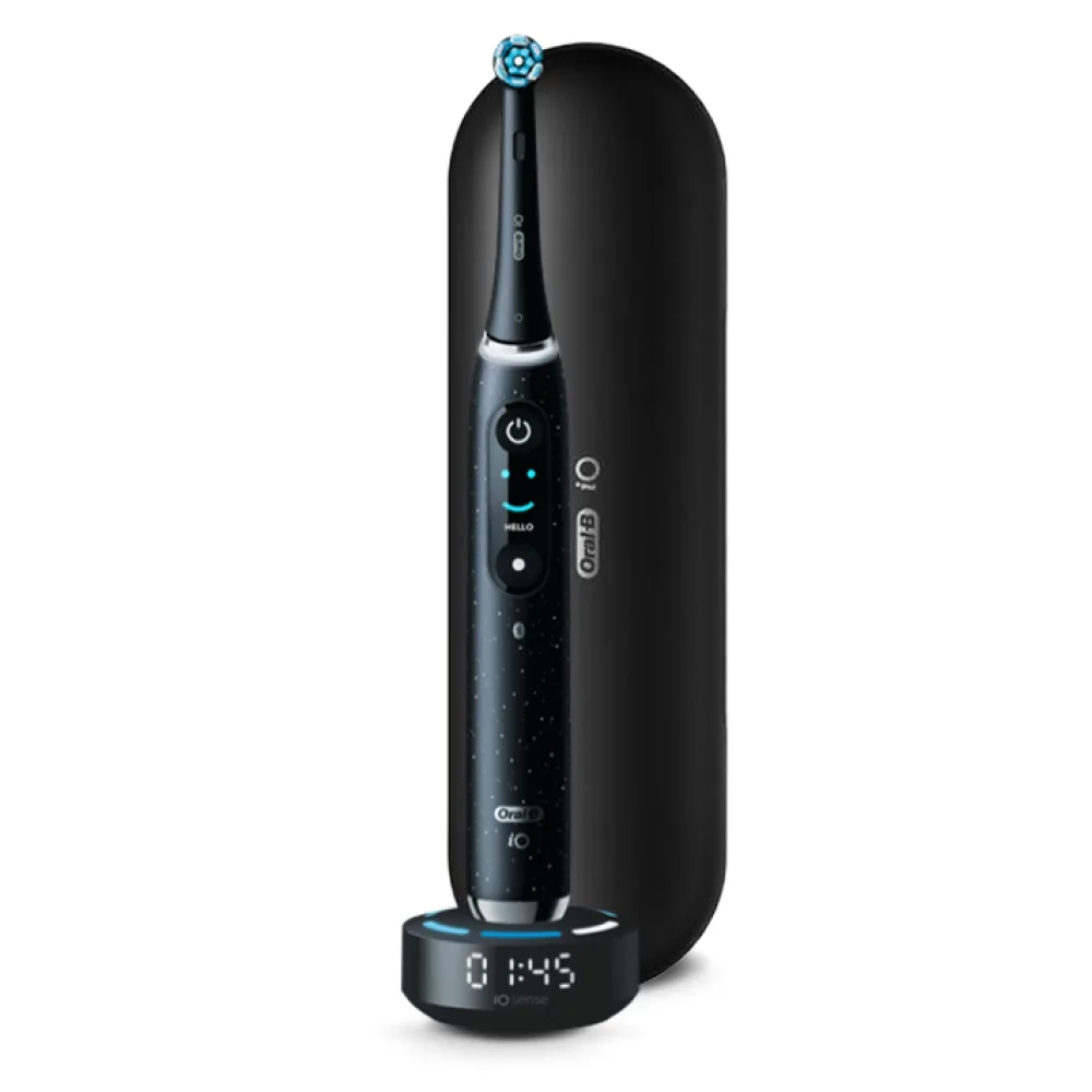 Электрическая зубная щётка Oral-B iO Series 10 Plus Edition Cosmic Black — фото 2 из 3