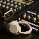 Беспроводные наушники Sony WH-1000XM6, soft white (белый)