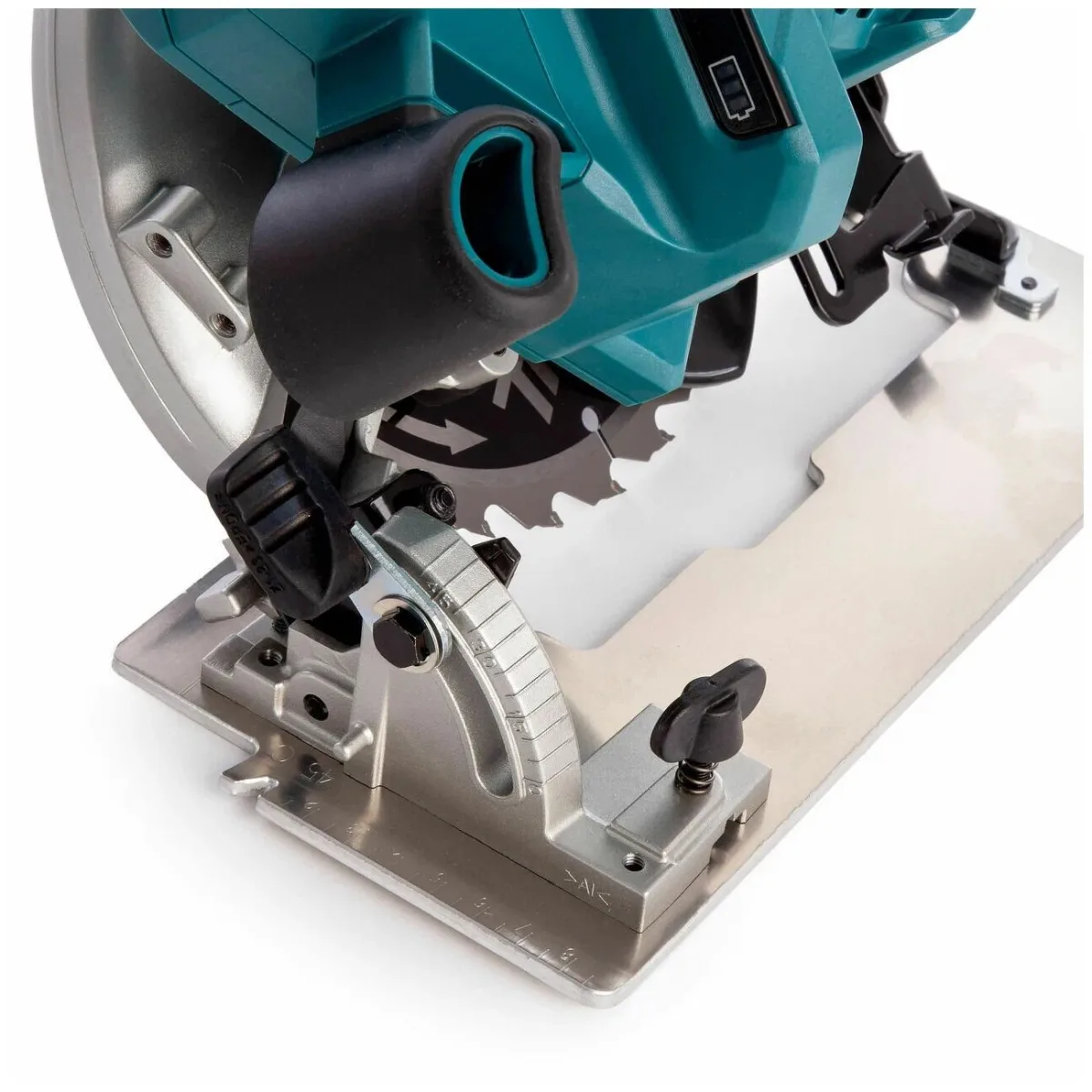 Аккумуляторная дисковая пила Makita DHS660Z 165мм (18V, Li-Ion) (без аккумуляторов и зарядного устройства) — фото 8 из 13