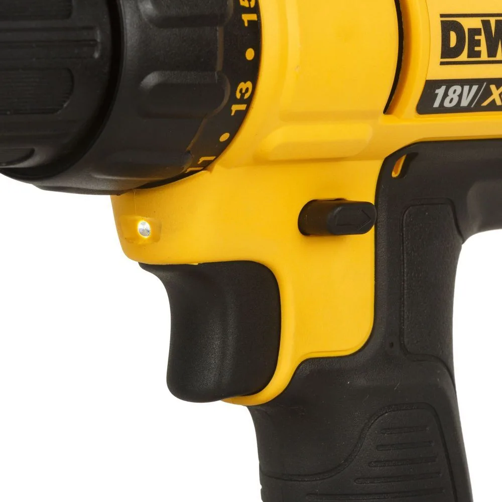 Аккумуляторная дрель-шуруповерт DEWALT DCD771D2-QW — фото 5 из 7