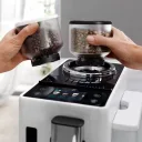 Кофемашина автоматическая DeLonghi Rivelia Perfetto EXAM440.55.W, 1.4 л, 19 бар, 16 рецептов, авто капучинатор, сенсорное управление, белая
