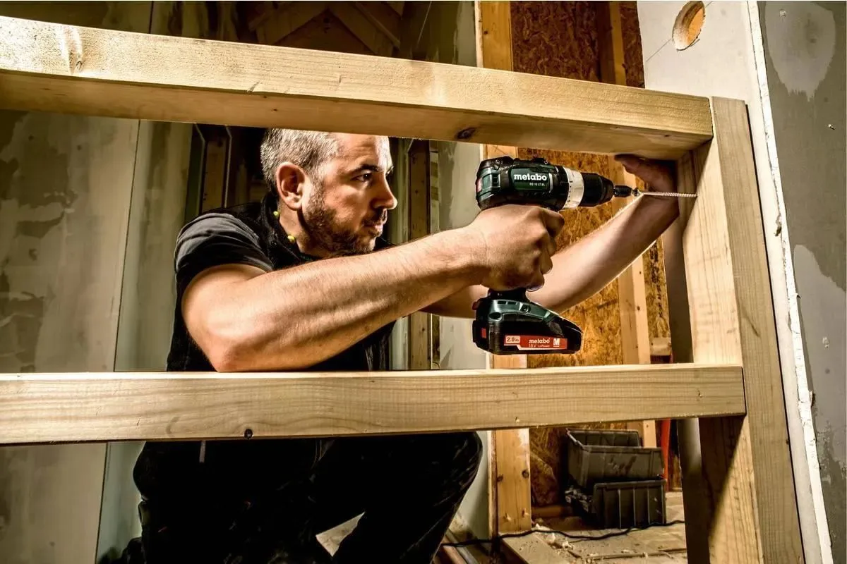 Дрель-шуруповерт аккумуляторная Metabo BS 18 LT BL 602325840 В кейсе MetaLoc II — фото 6 из 8