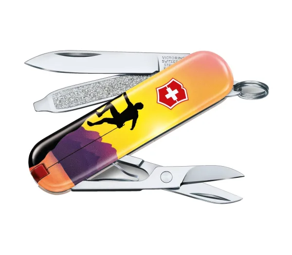 Мультитул Victorinox Classic SD Limited Edition 2020 Climb High, 0.6223.L2004