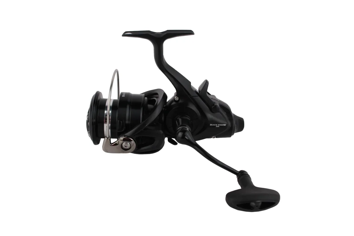 Катушка безынерционная Daiwa Black Widow BR LT 4000-C — фото 2 из 9