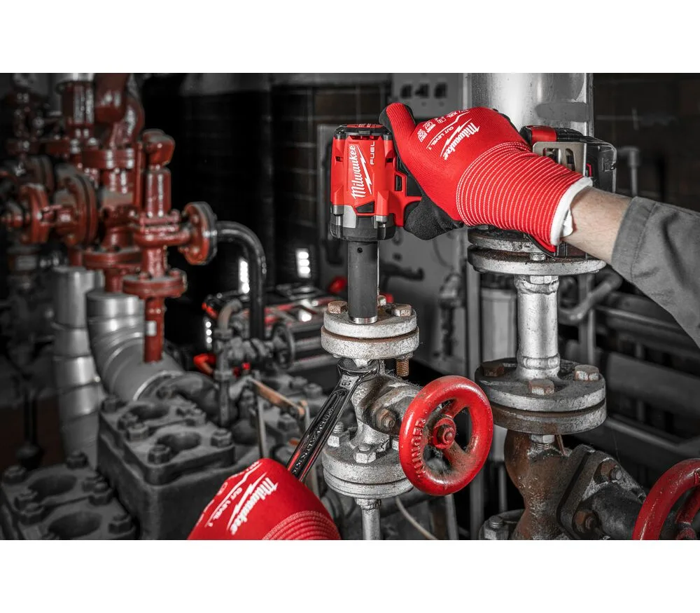Гайковерт Milwaukee M18 FIW2P12-502X 4933478447 (с 2-мя АКБ, кейс) — фото 5 из 12
