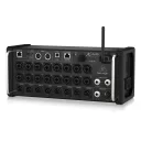 Цифровой микшер Behringer X Air XR18