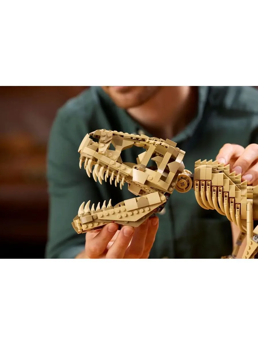 Конструктор JURASSIC WORLD Dinosaur Fossils: Tyrannosaurus rex(Окаменелости динозавров: Тираннозавр рекс) 76968, 3145 деталей — фото 9 из 12