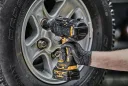 Аккумуляторный гайковерт DeWALT DCF900NT