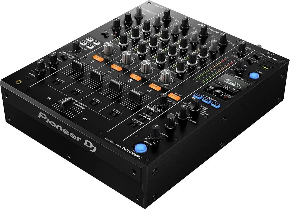 Четырёхканальный микшер Pioneer DJM-750MK2