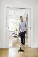 Вертикальный беспроводной пылесос Karcher VC 7 Signature Line (1.198-750.0), белый