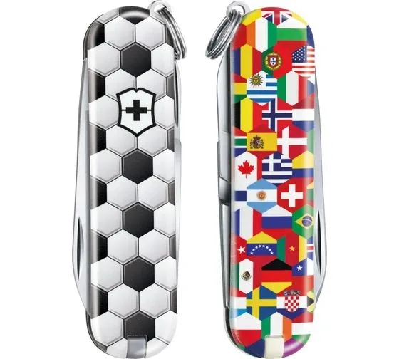 Мультитул Victorinox Classic SD Limited Edition 2020 World of Soccer, 0.6223.L2007 — фото 2 из 6