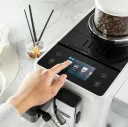 Кофемашина автоматическая DeLonghi Rivelia Perfetto EXAM440.55.W, 1.4 л, 19 бар, 16 рецептов, авто капучинатор, сенсорное управление, белая