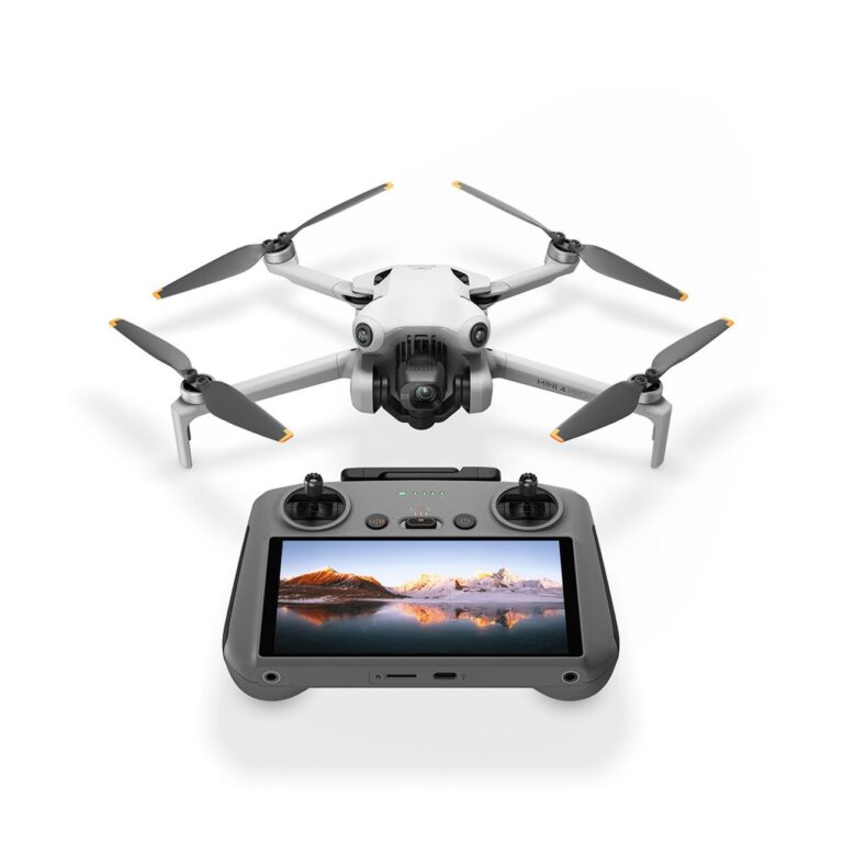 Квадрокоптер DJI Mini 4 Pro Fly More Combo Plus (DJI RC 2) (пульт с экраном)